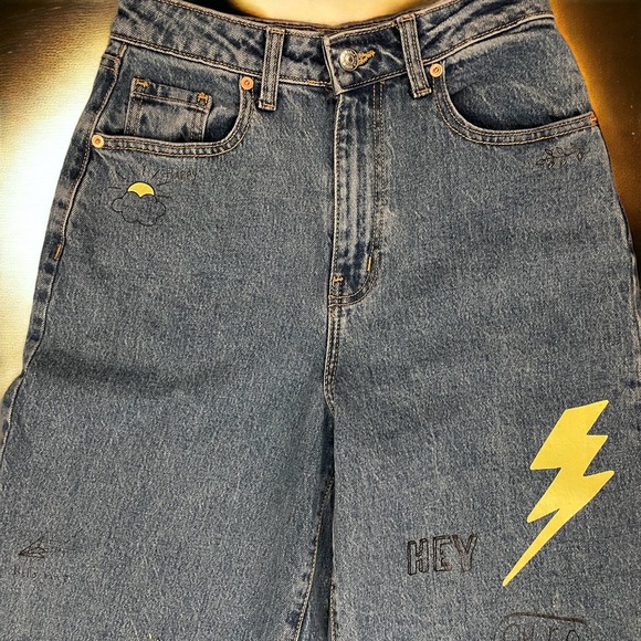 Wild Fable Jeans with Embellishments - Picture 3 of 8